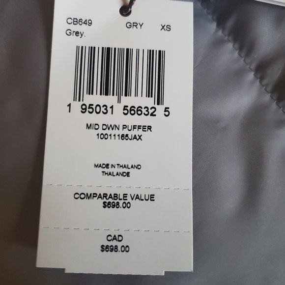 Coach Oversized Down Puffer Jacket - Picture 7 of 8